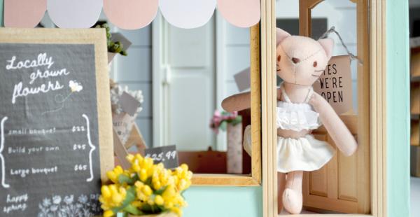 Make a Mini Flower Market ( Free Printables )